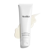 Гель для умывания с кислотами АНА, ВНА и экстрактом мангостана Medik8 Surface Radiance Cleanse