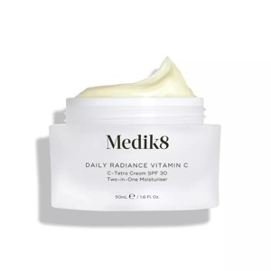 Антиоксидантный увлажняющий крем с витамином C и SPF30 Medik8 Daily Radiance Vitamin C