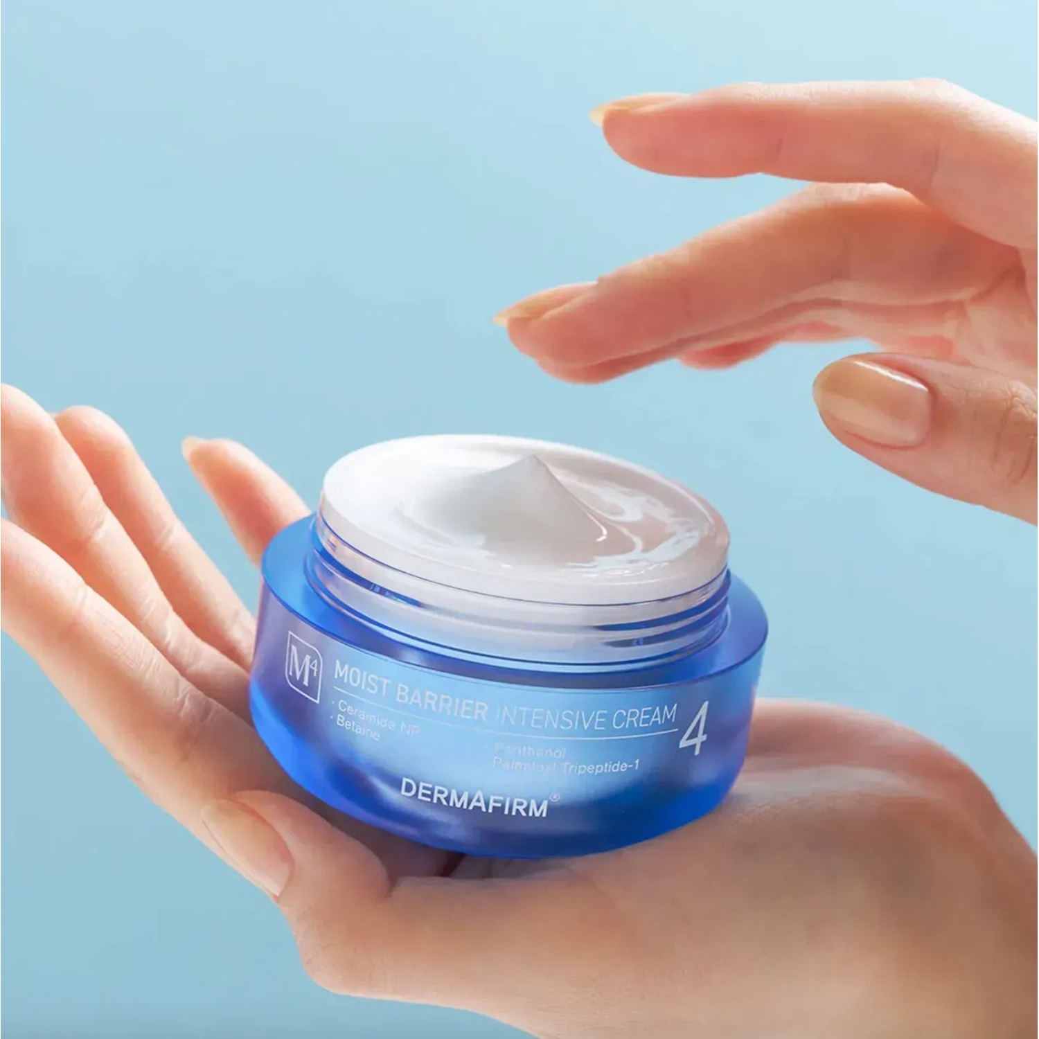 Зволожуючий крем з 6 видами гіалуронової кислоти Dermafirm Moist Barrier Intensive Cream