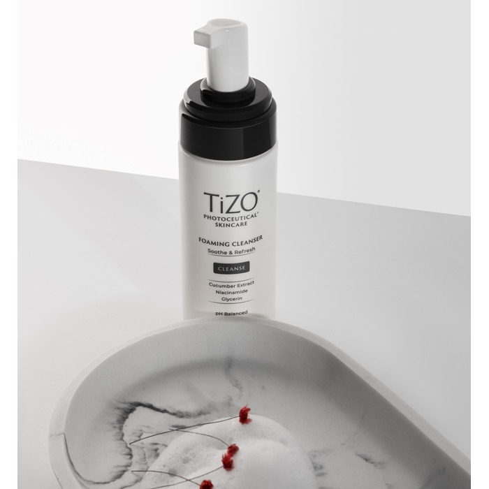 Очищуюча пінка для вмивання TiZO Foaming Cleanser