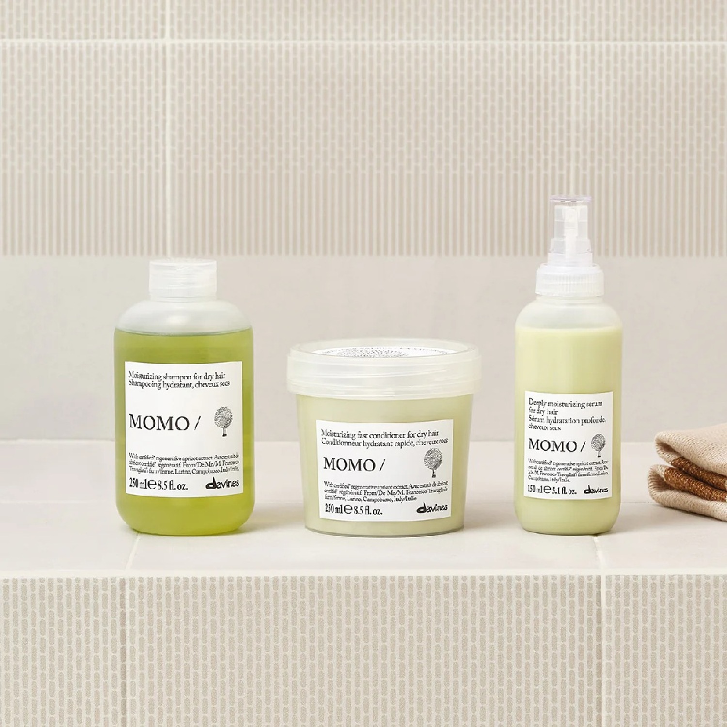 Сироватка для глибокого зволоження сухого волосся Davines MOMO Serum