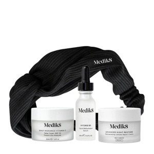 Лимитированный набор по уходу за кожей Medik8 Perfect Skin Trio Set