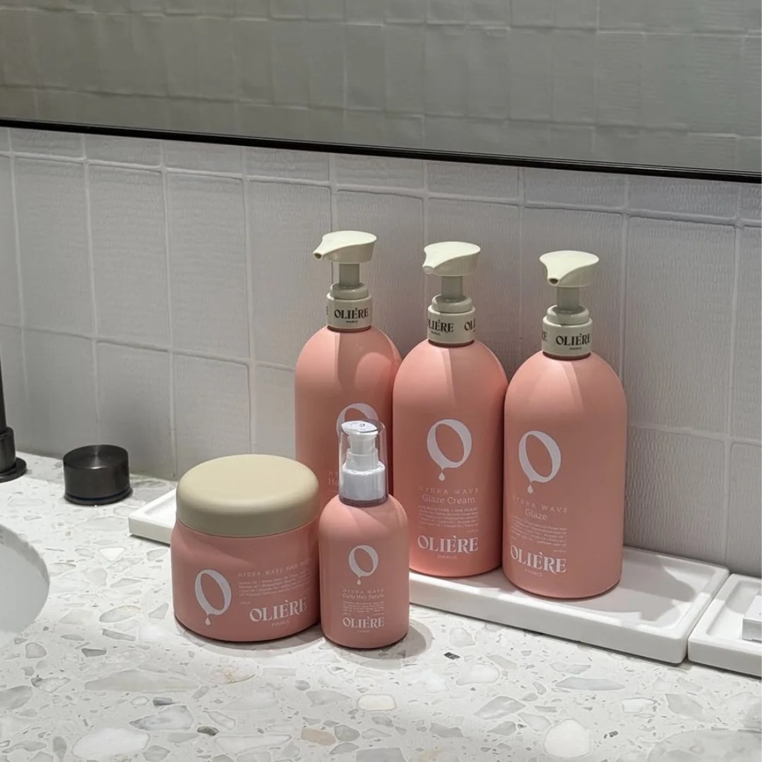 Крем-глазурь для вьющихся волос OLIE'RE PARIS Hydra Wave