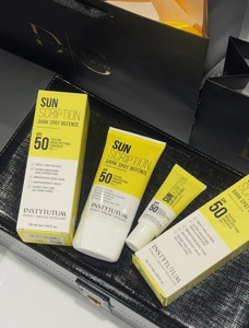 SPF —  як правильно обрати сонцезахист для своєї шкіри? 