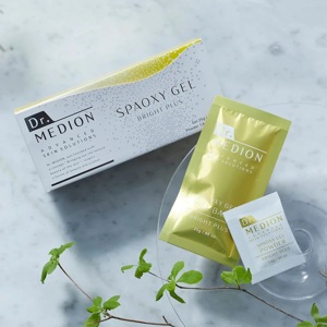 Карбоксі-маска для сяяння шкіри + освітлюючий комплекс Dr. Medion SpaOxy CO2 Bright plus